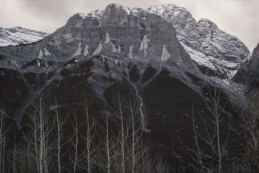 https://reporting.mirunadragan.com/files/gimgs/th-12_Dragan07_TheMountainsAreMirrors2-web.jpg