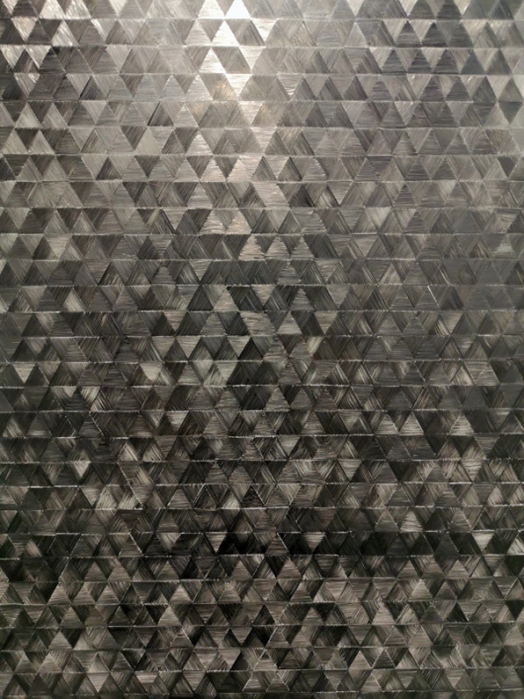 https://reporting.mirunadragan.com/files/gimgs/th-68_Pithos_GraphiteDetail_W.jpg